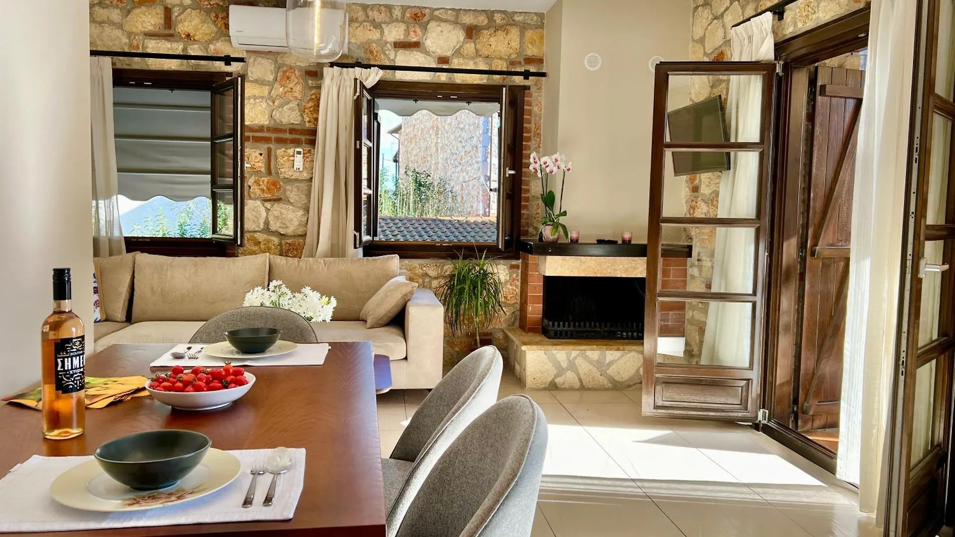 Boutique Stone House Guest House Psakoudia Country house